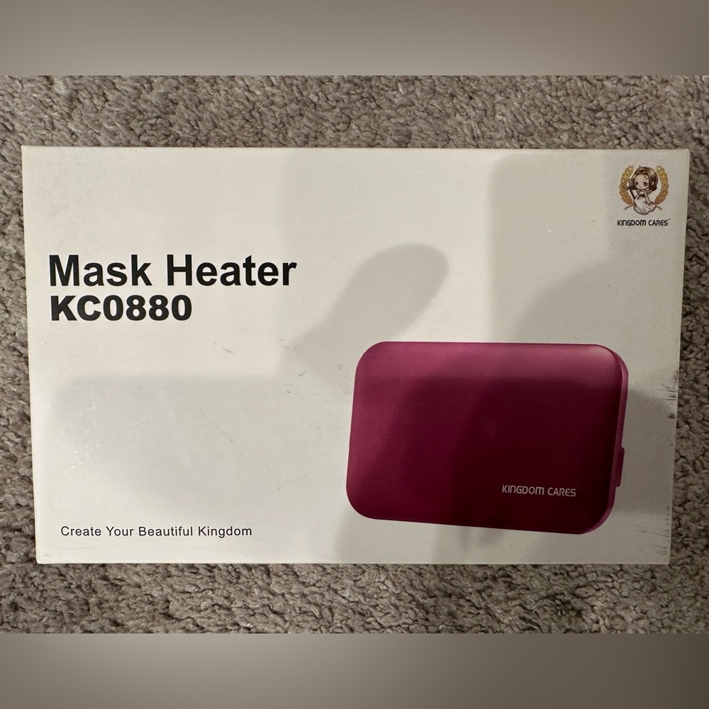 NWT Kingdom Cares, Mask Heater with Mirror, Pink Case